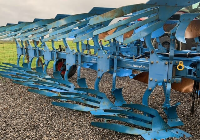 unnamed (1) LEMKEN - Juwel 8